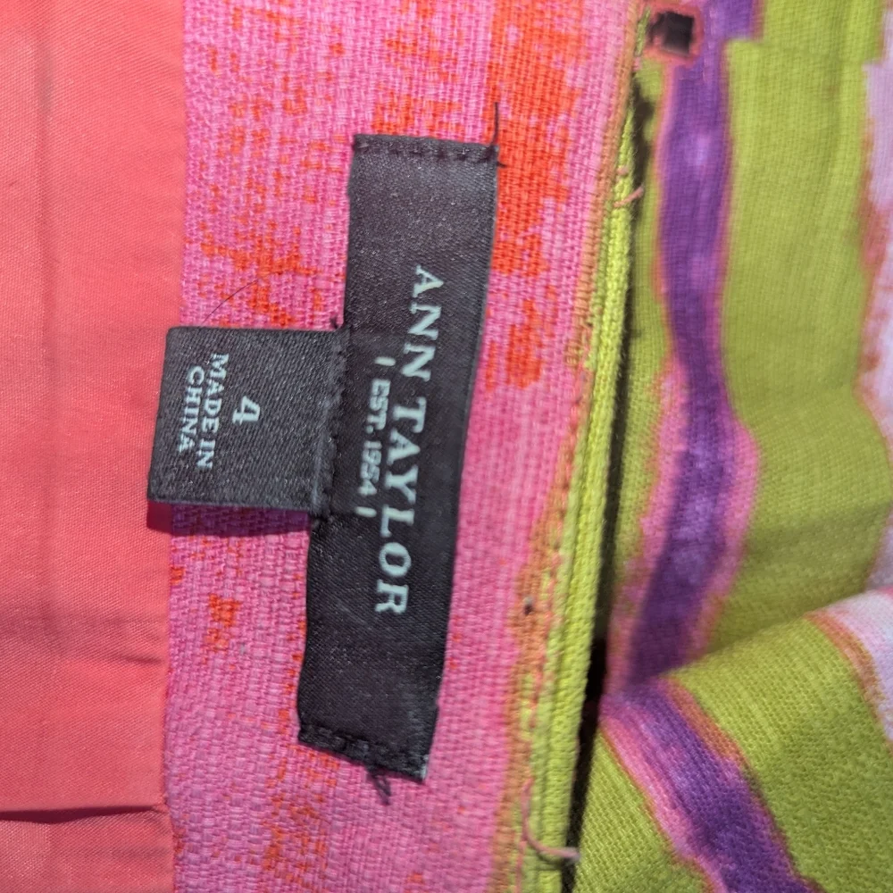 4 Ann Taylor Art to Wear Multicolor Pencil Skirt